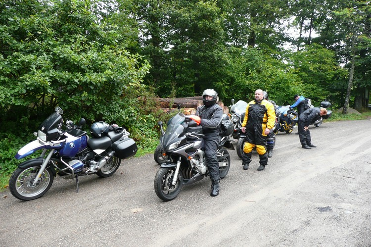 2008_ris_biketour_001.jpg