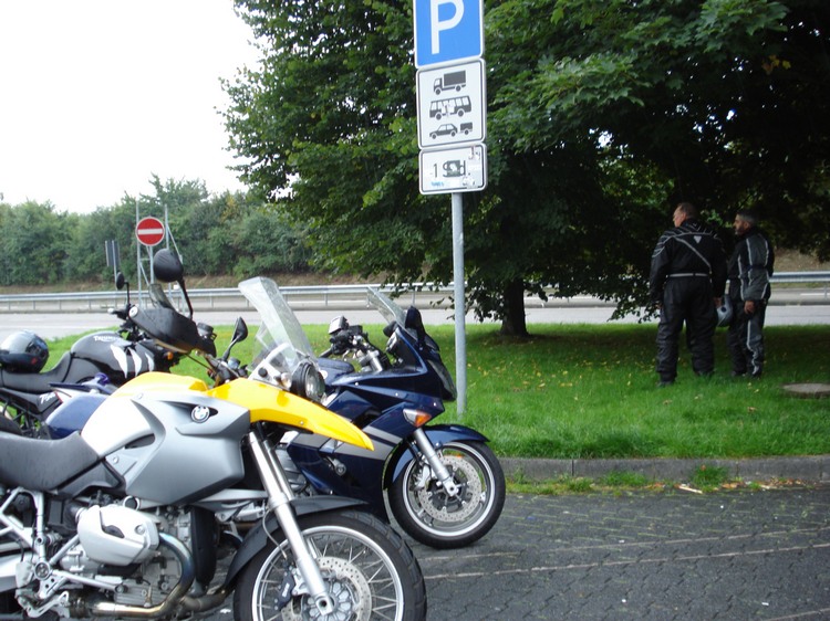 2008_ris_biketour_006.jpg