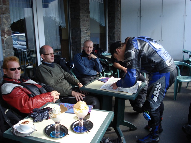 2008_ris_biketour_273.jpg