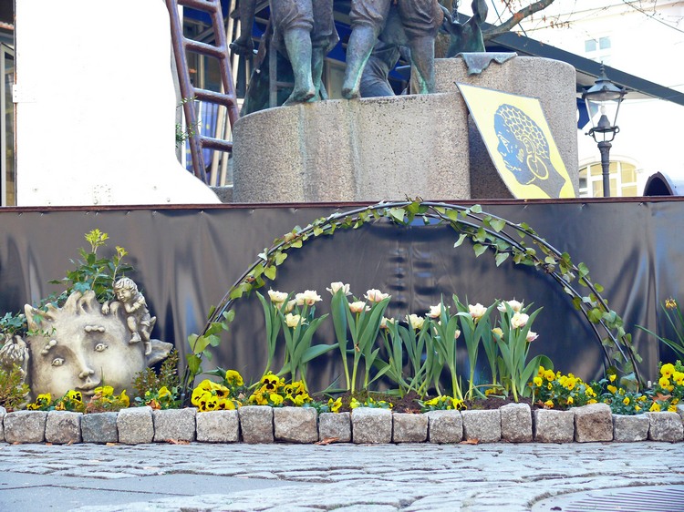 2009_osterbrunnen_123.jpg