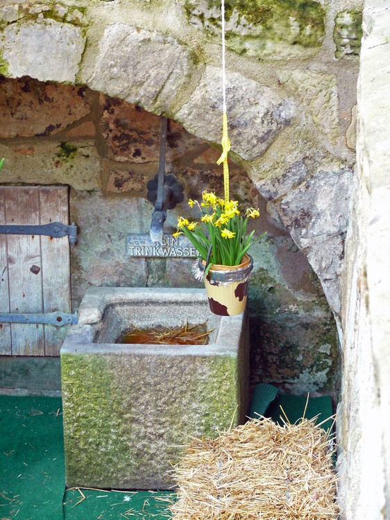2009_osterbrunnen_131.jpg