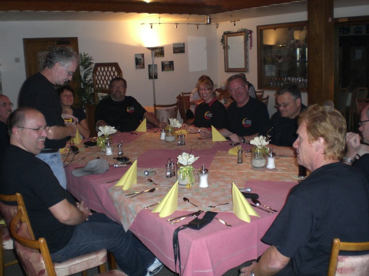 2009_ris_biketour_019.JPG