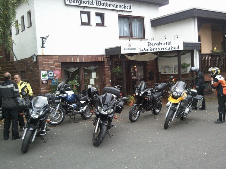 2009_ris_biketour_099.JPG