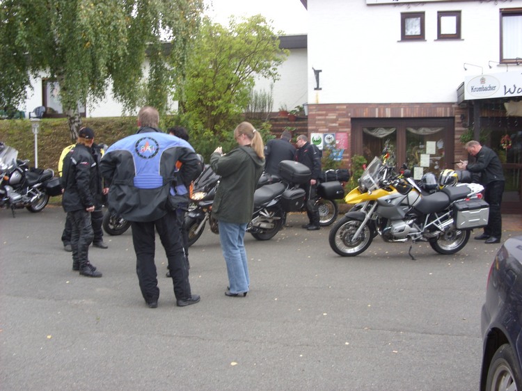 2009_ris_biketour_108.JPG