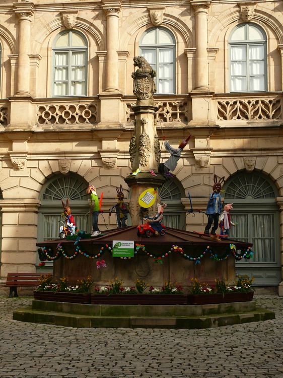 2010_osterbrunnen_coburg_058.jpg