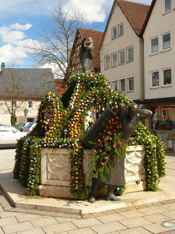 2010_osterbrunnen_fraenkische-schweiz_006.jpg