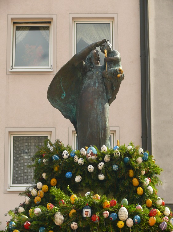 2010_osterbrunnen_fraenkische-schweiz_007.jpg