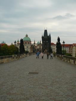 Karlsbrücke mit Tor, Prag / Quelle: eigene