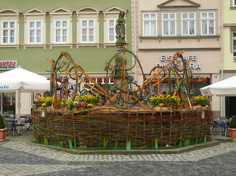 2012_osterbrunnen_066.jpg