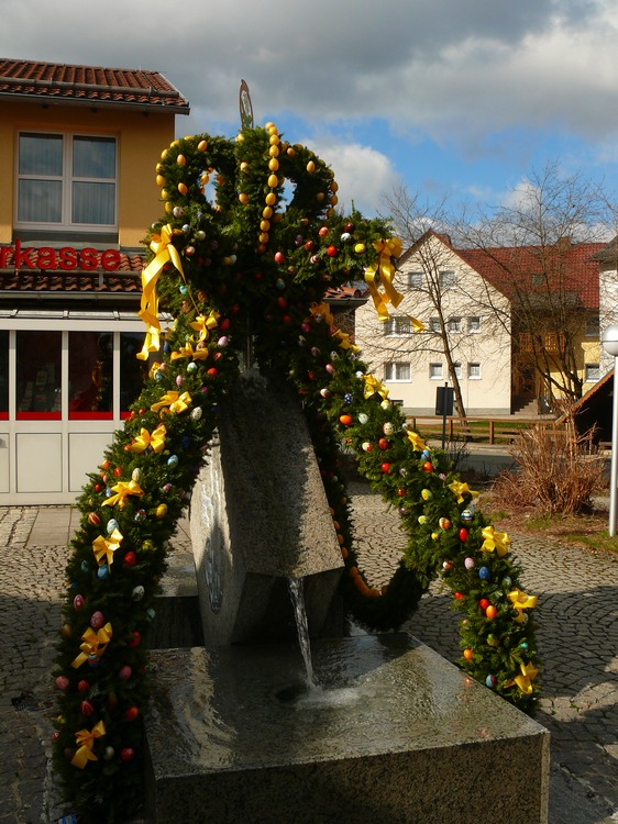 2012_osterbrunnen_076.jpg