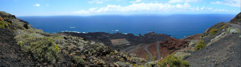 El Hierro - Panorama von der Serpentinenstraße in der La Dehesa